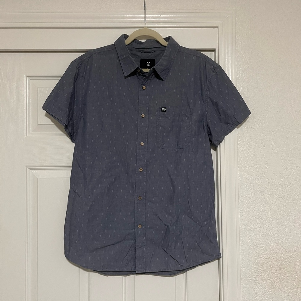 tentree Men's Gray Short Sleeve Button Down Shirt